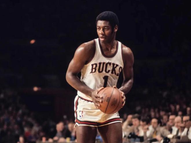 系和队友制 系和队友制