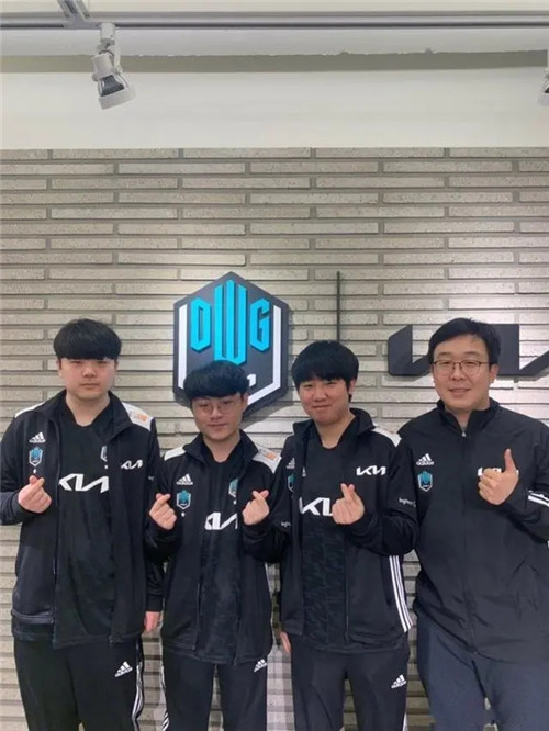 本赛季的表 本赛季的表